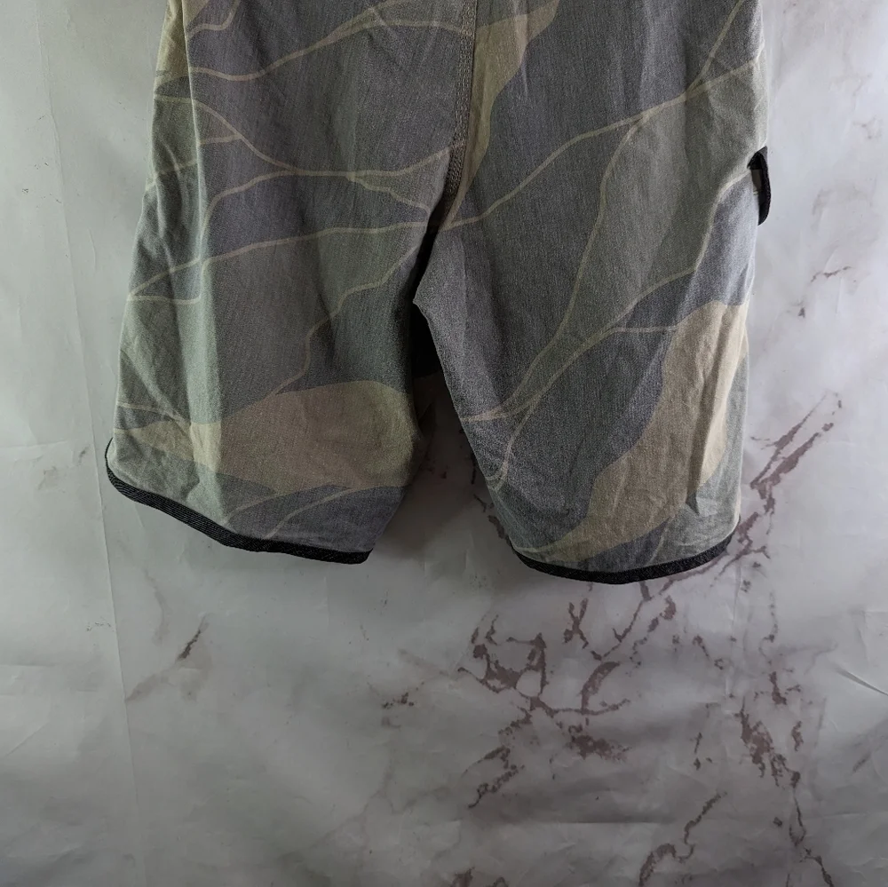 Vissla Swim Trunks Mens 28 Gray Yellow Swim Board Shorts Lace Up Swimming